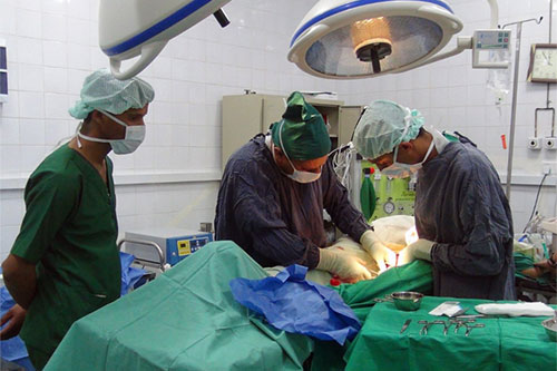 La coalición liderada por Arabia Saudí masacra los niños en Yemen